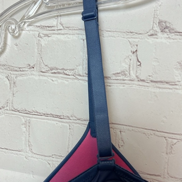 VS Pink Wear Everywhere Push Up - Picture 7 of 12